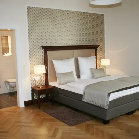 Hotel Villa Altenburg-3